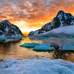 Midnight Sun near the Lamaire Channel on the Antarctic Peninsula, Antarctica