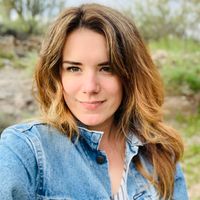 Madison Dapcevich headshot